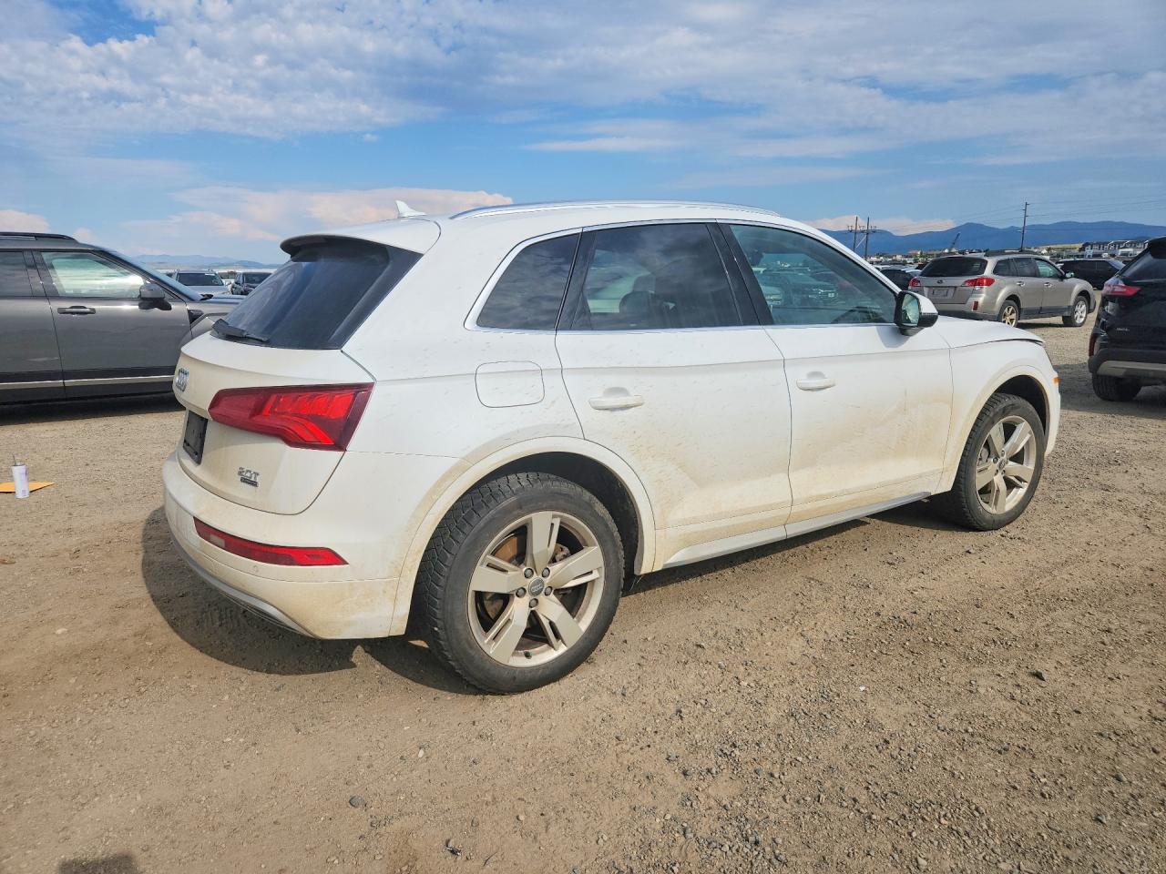 2018 AUDI Q5