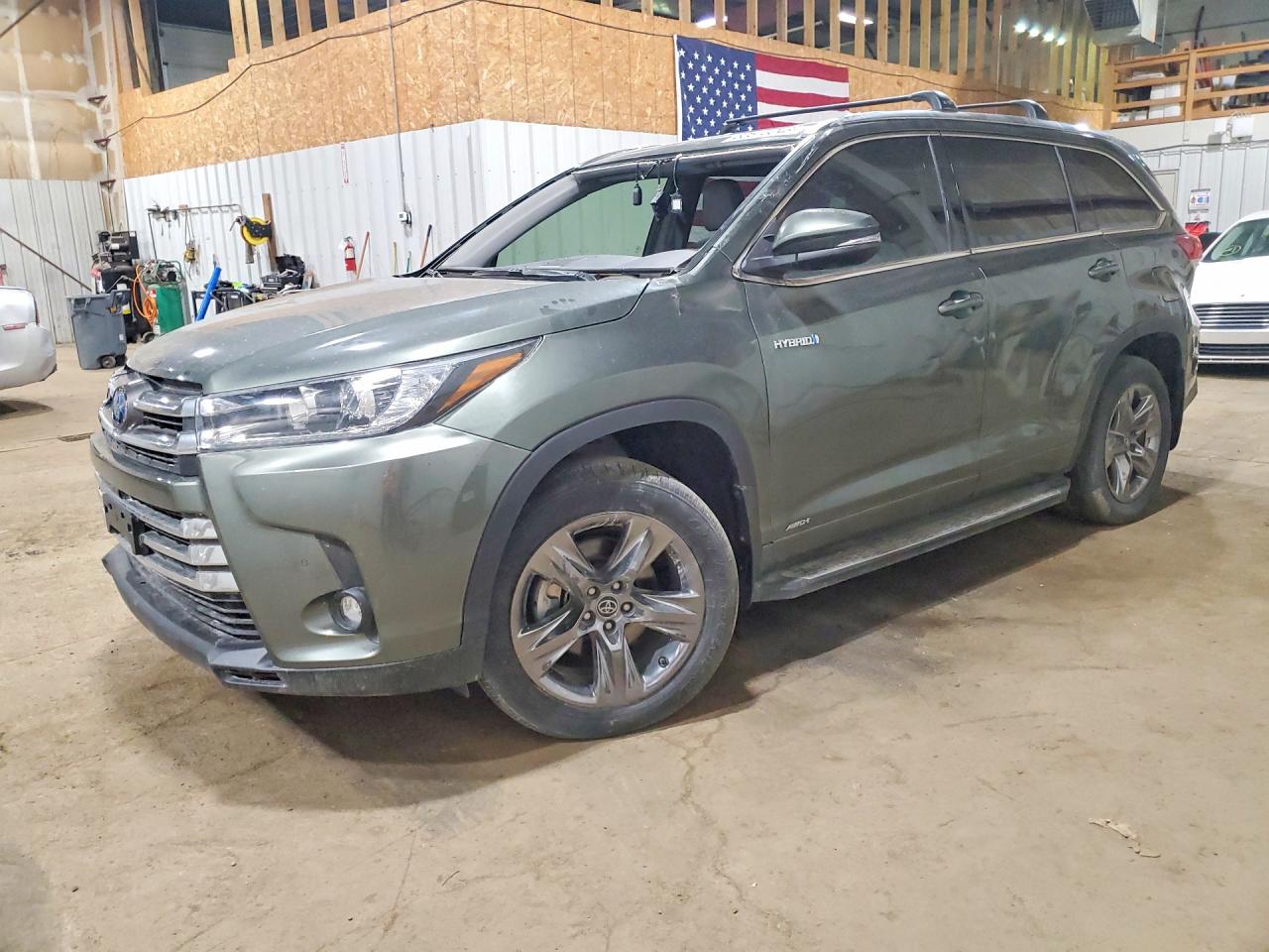 2019 TOYOTA HIGHLANDER