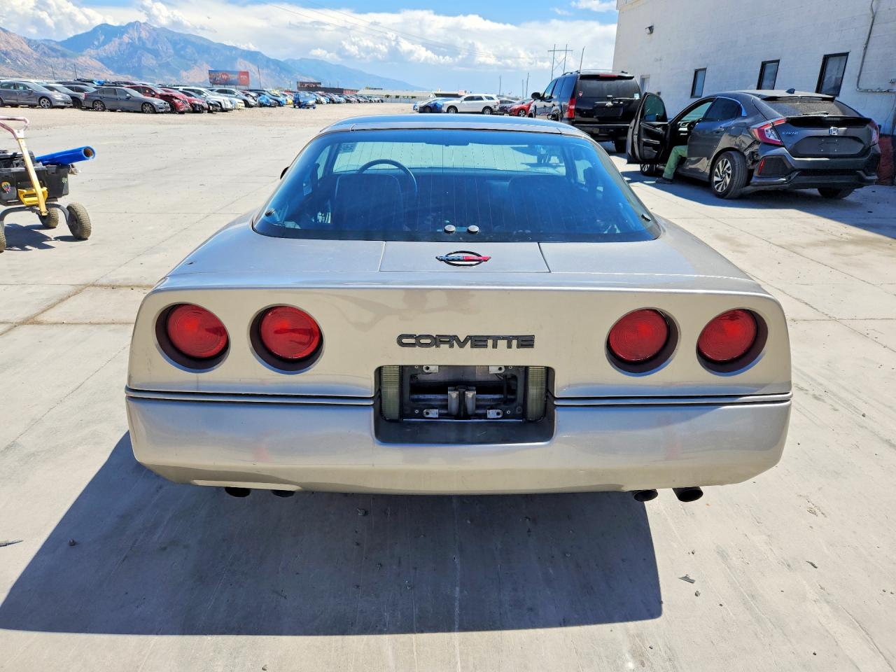 1985 CHEVROLET CORVETTE