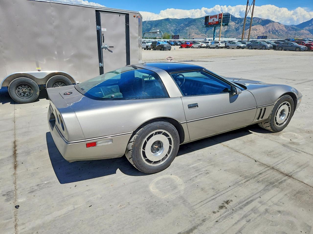 1985 CHEVROLET CORVETTE