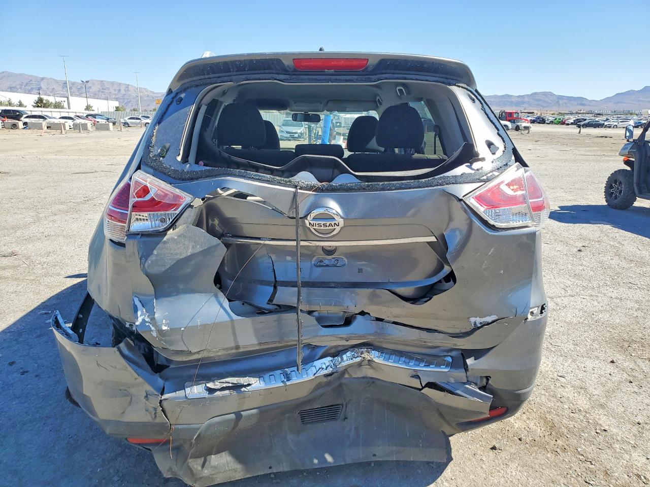 2016 NISSAN ROGUE