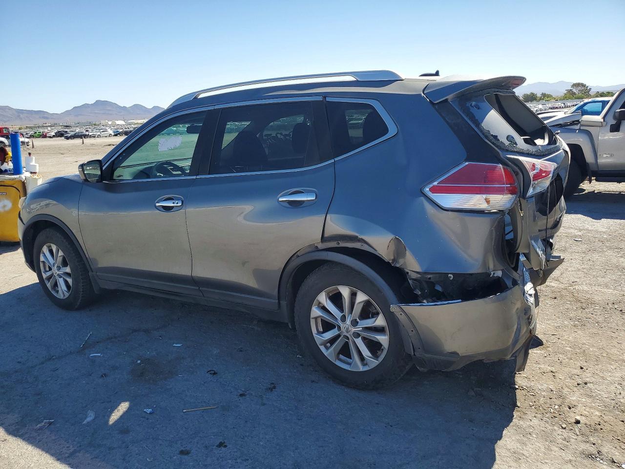 2016 NISSAN ROGUE