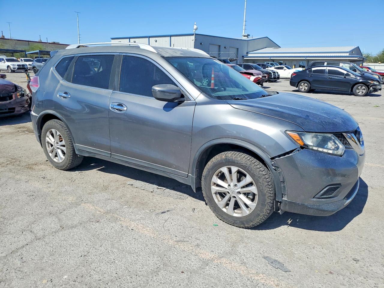 2016 NISSAN ROGUE