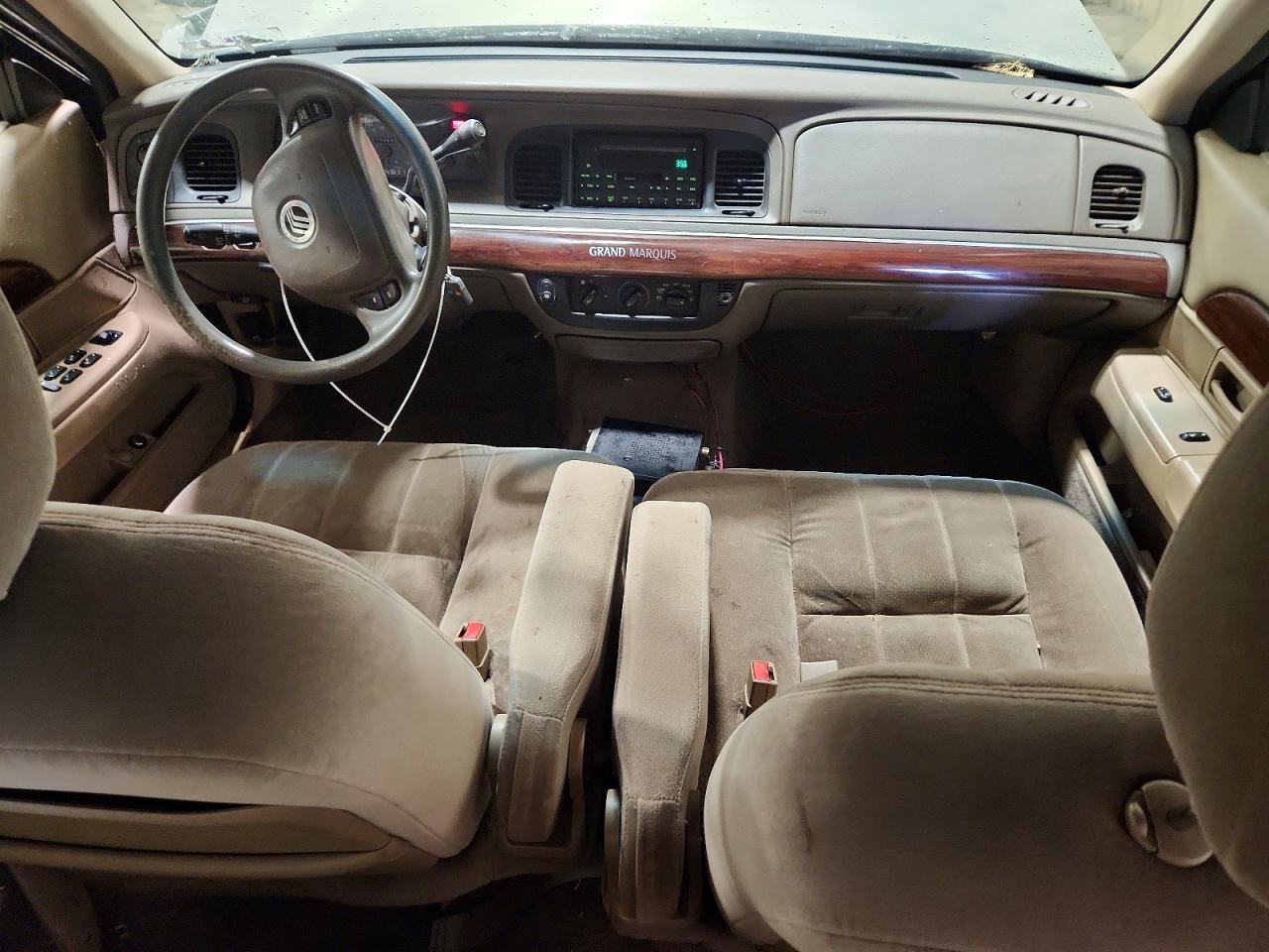 2003 MERCURY GRMARQUIS