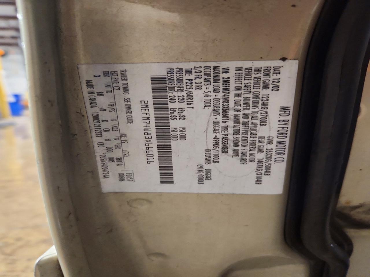 2003 MERCURY GRMARQUIS