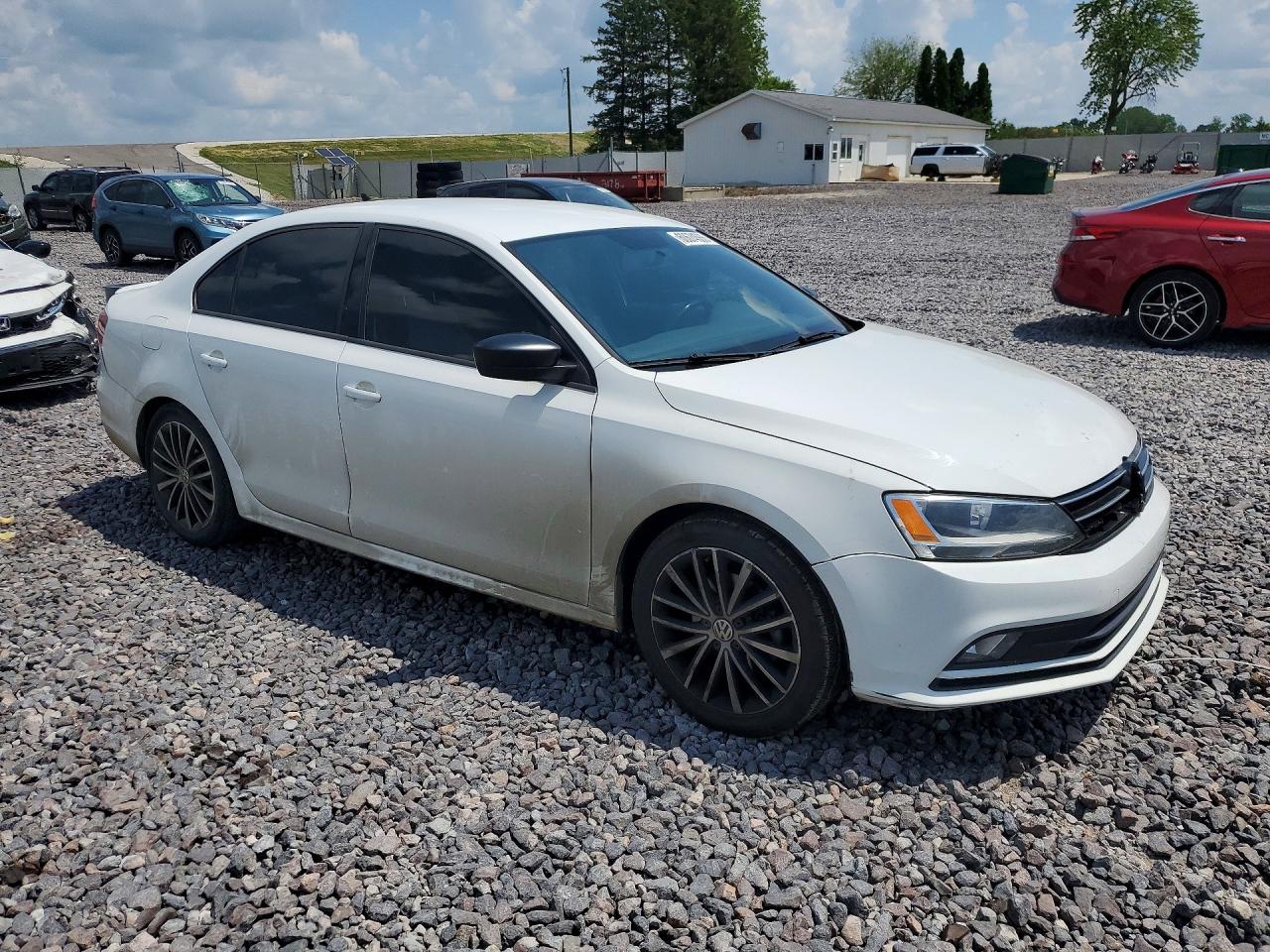 2016 VOLKSWAGEN JETTA