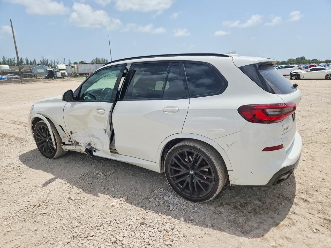 2023 BMW X5