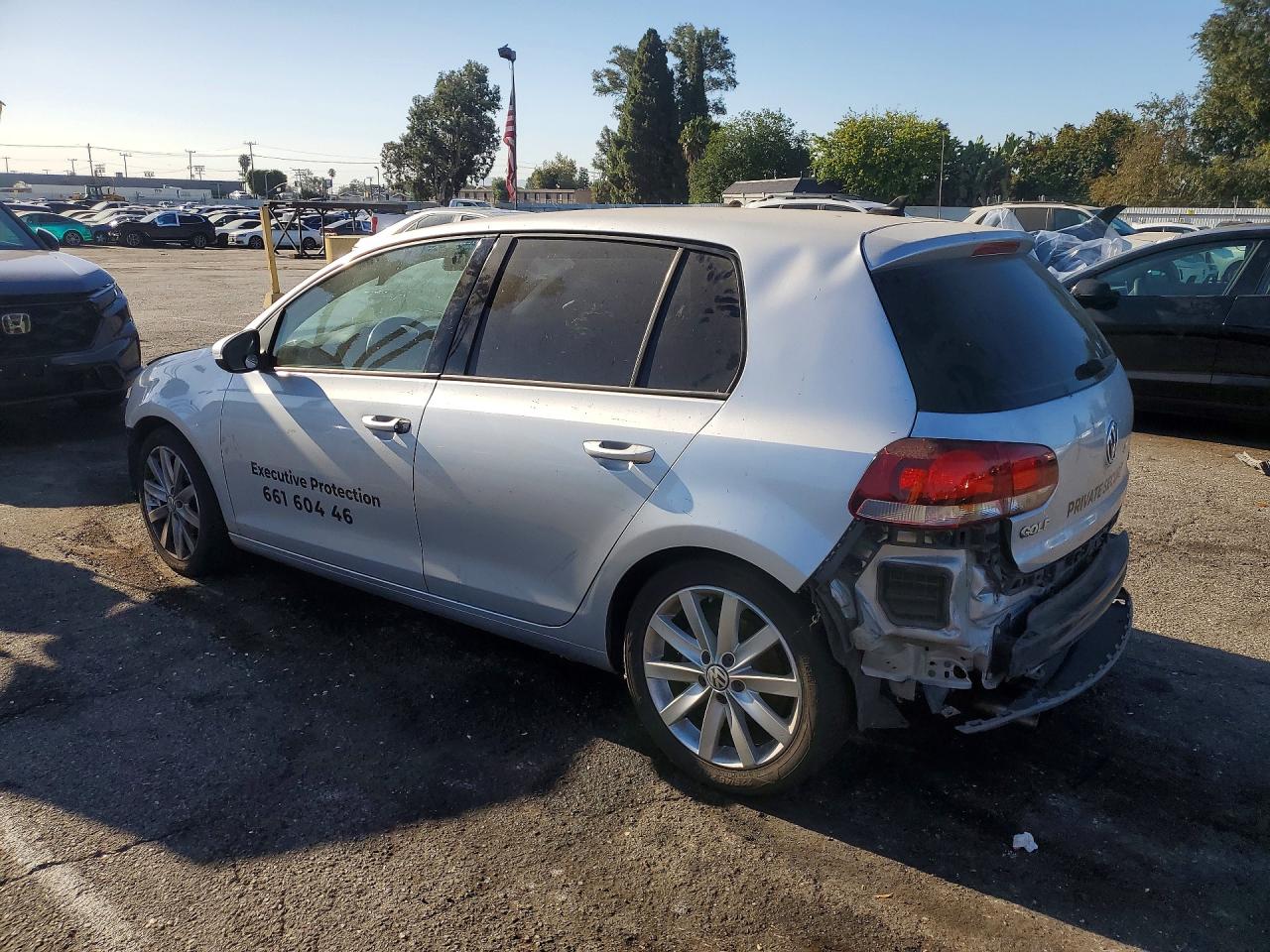 2010 VOLKSWAGEN GOLF