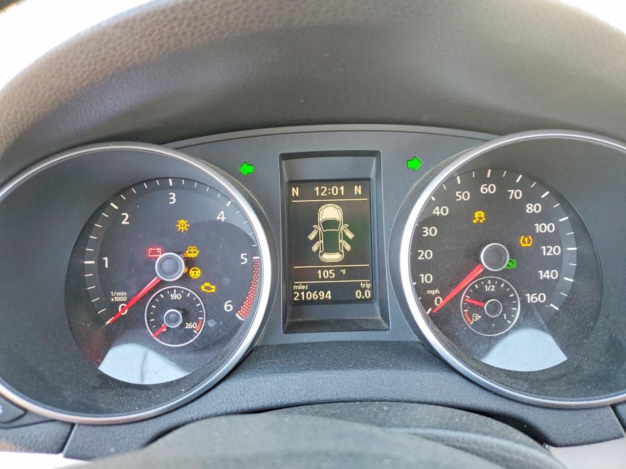 2010 VOLKSWAGEN GOLF
