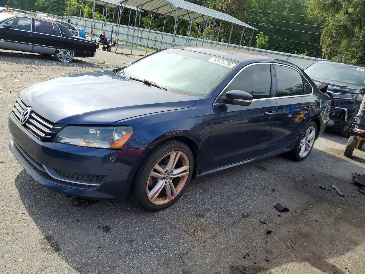 2014 VOLKSWAGEN PASSAT