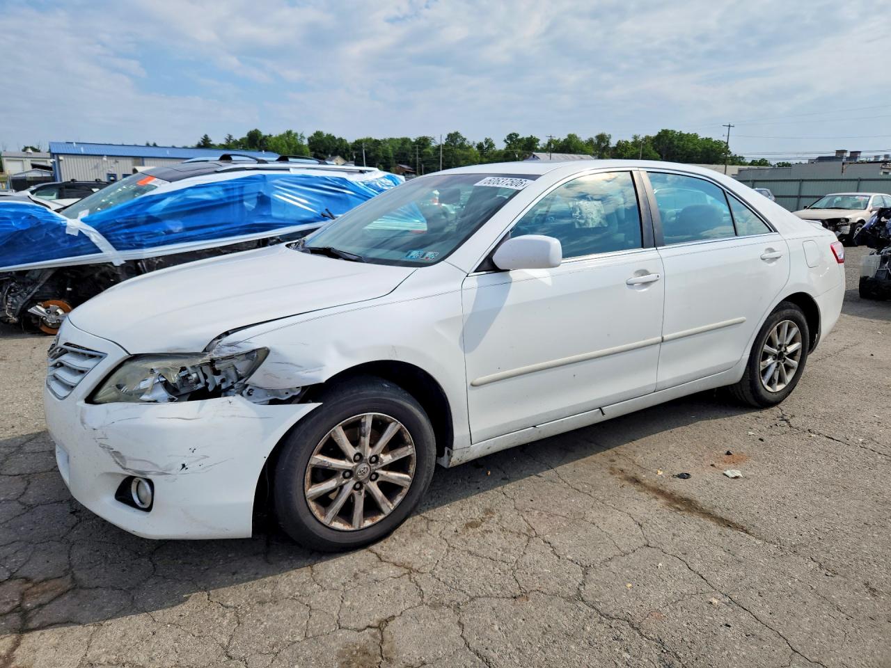 2010 TOYOTA CAMRY