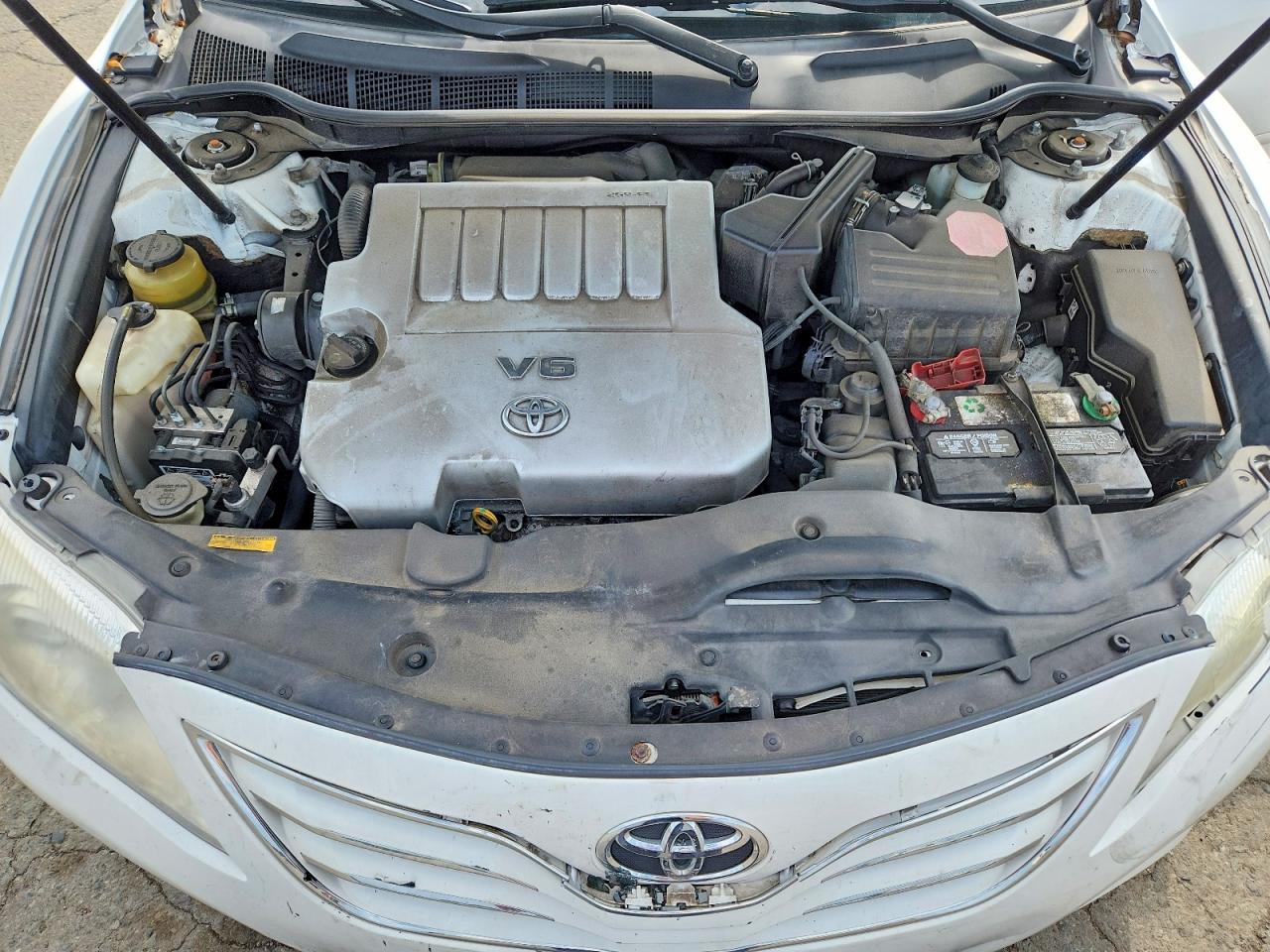2010 TOYOTA CAMRY