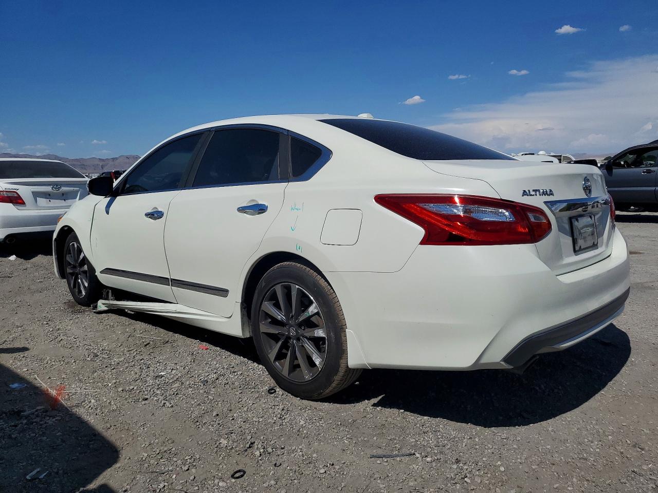 2016 NISSAN ALTIMA
