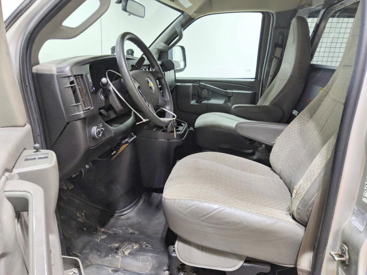 2020 CHEVROLET EXPRESS