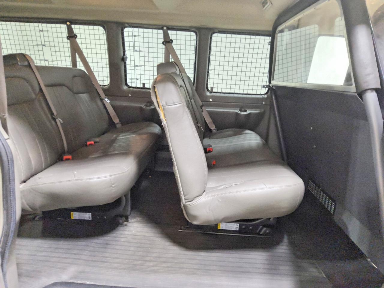 2020 CHEVROLET EXPRESS