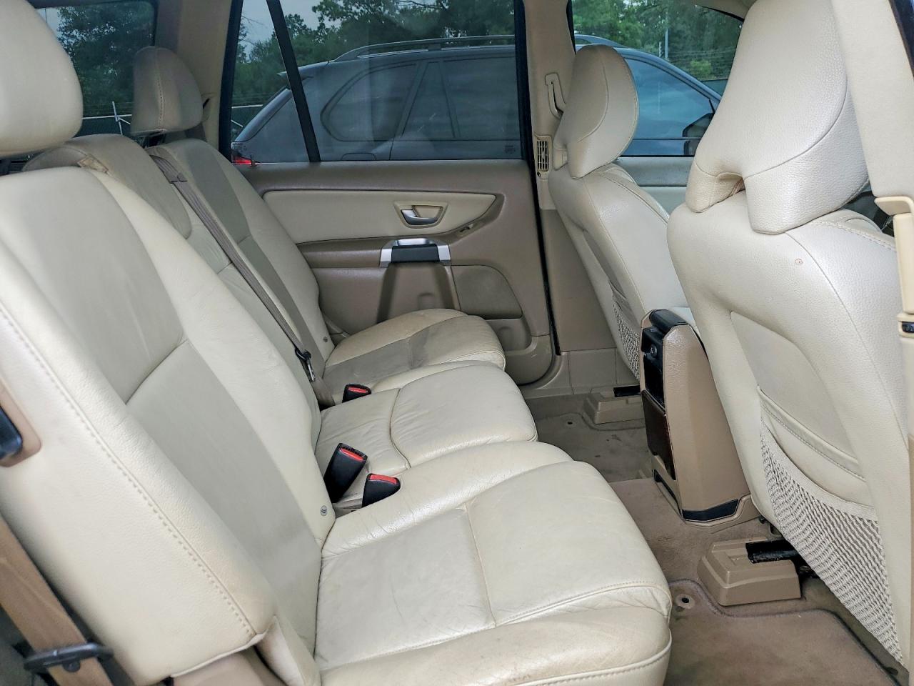 2008 VOLVO XC90