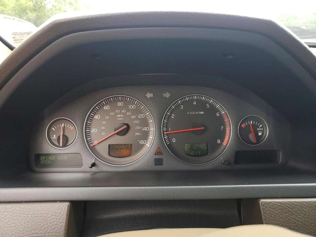 2008 VOLVO XC90
