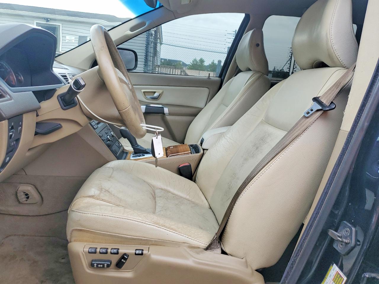 2008 VOLVO XC90