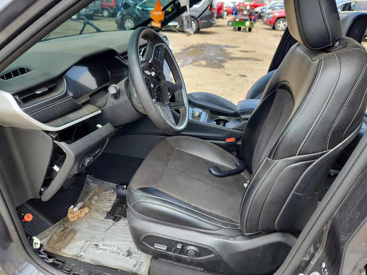 2023 JEEP GRAND CHER