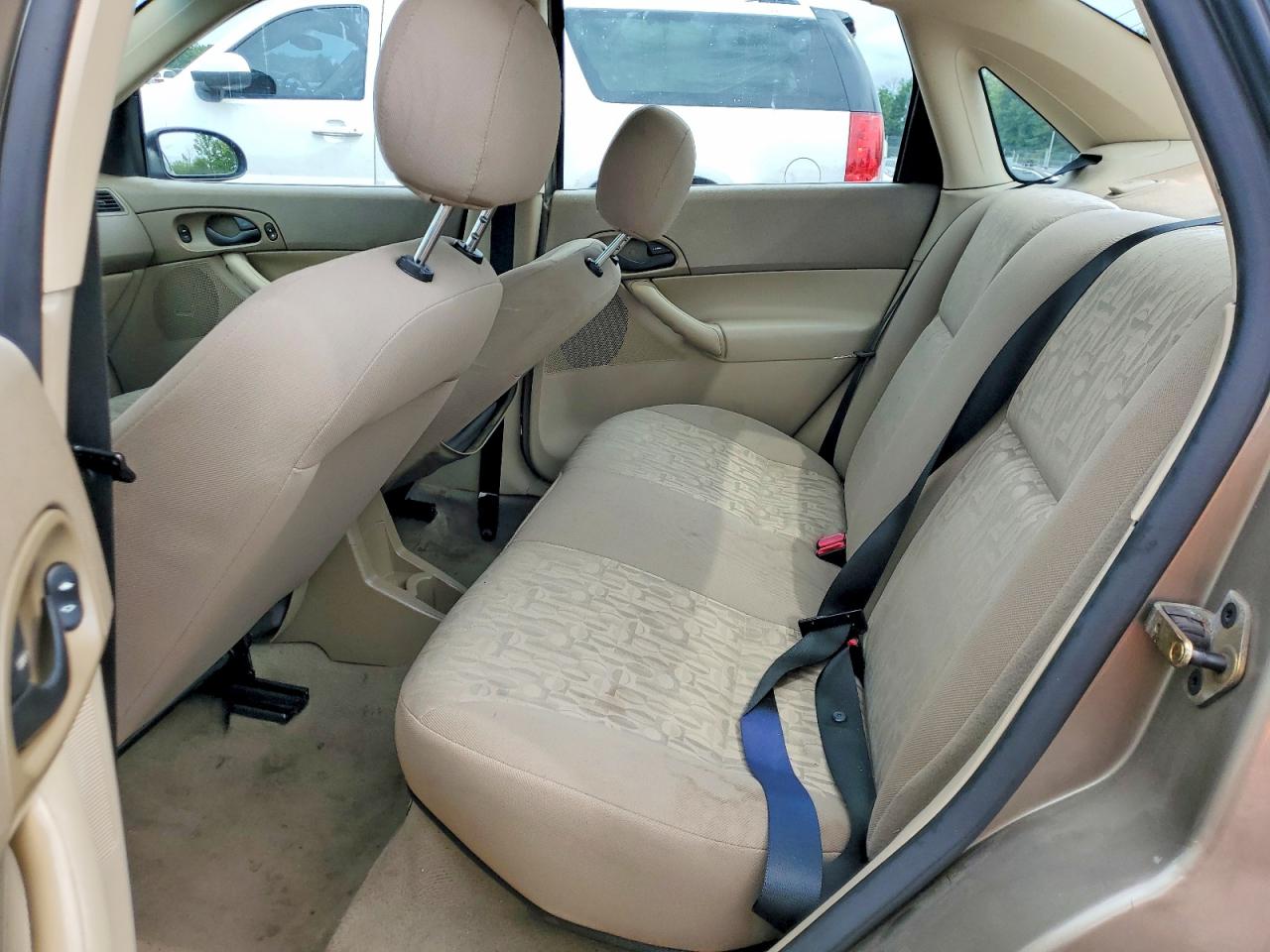 2005 FORD FOCUS