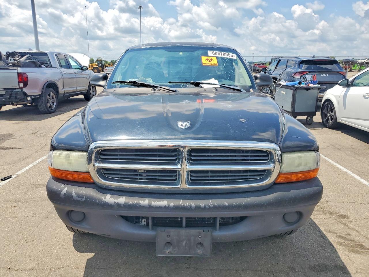 2004 DODGE DAKOTA