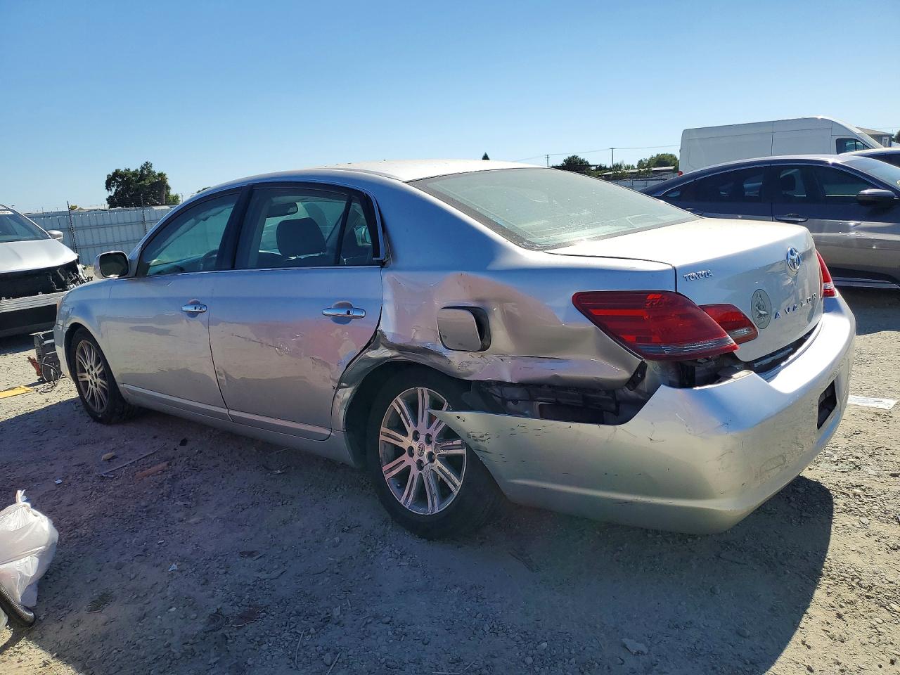 2008 TOYOTA AVALON
