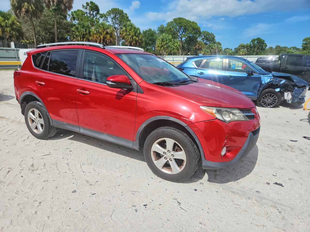 2014 TOYOTA RAV4