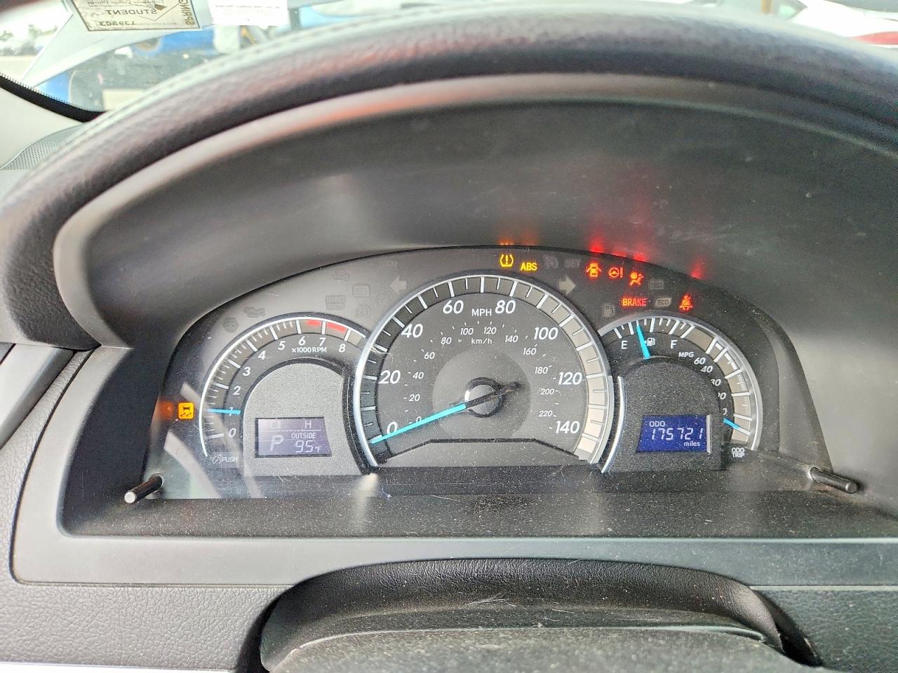 2013 TOYOTA CAMRY