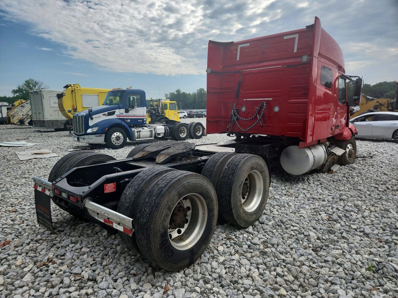 2019 VOLVO VN