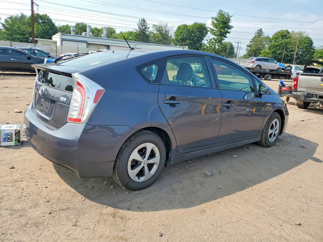 2013 TOYOTA PRIUS