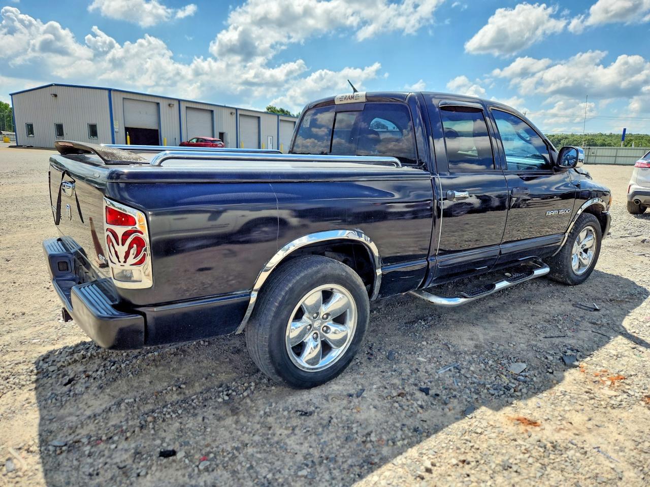 2004 DODGE RAM 1500