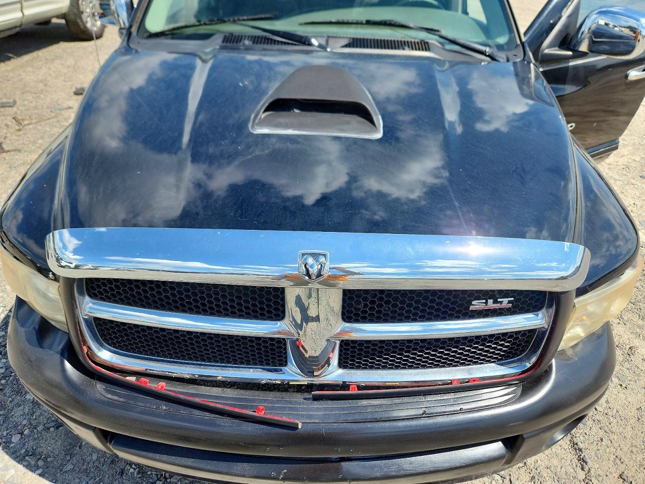 2004 DODGE RAM 1500