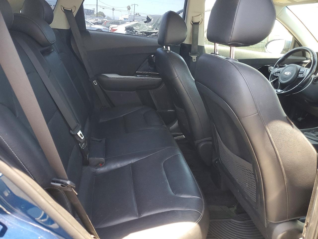 2017 KIA NIRO