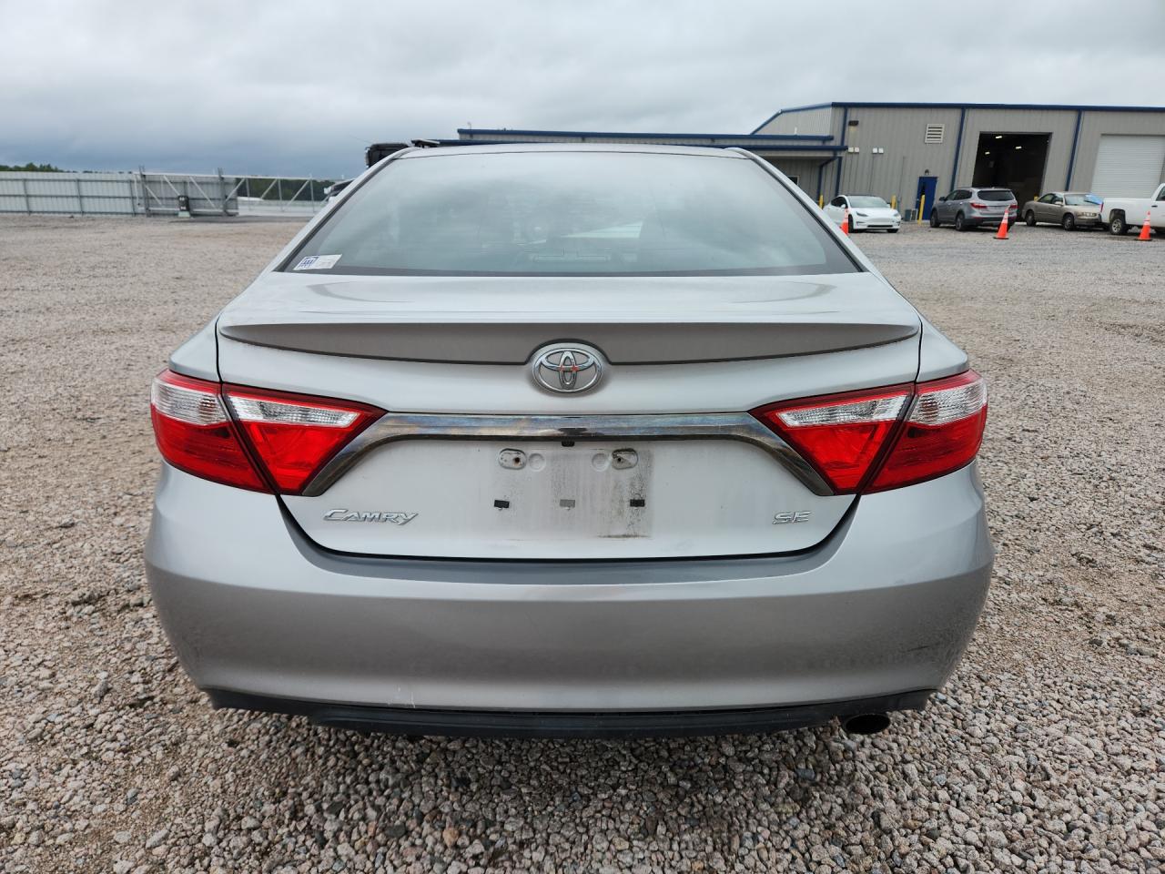 2016 TOYOTA CAMRY