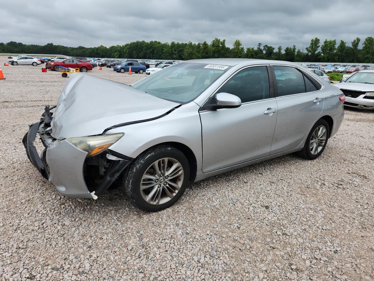 2016 TOYOTA CAMRY