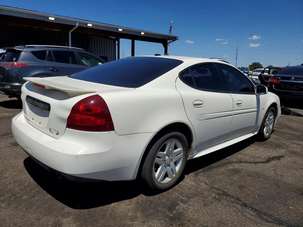 2006 PONTIAC GRANDPRIX