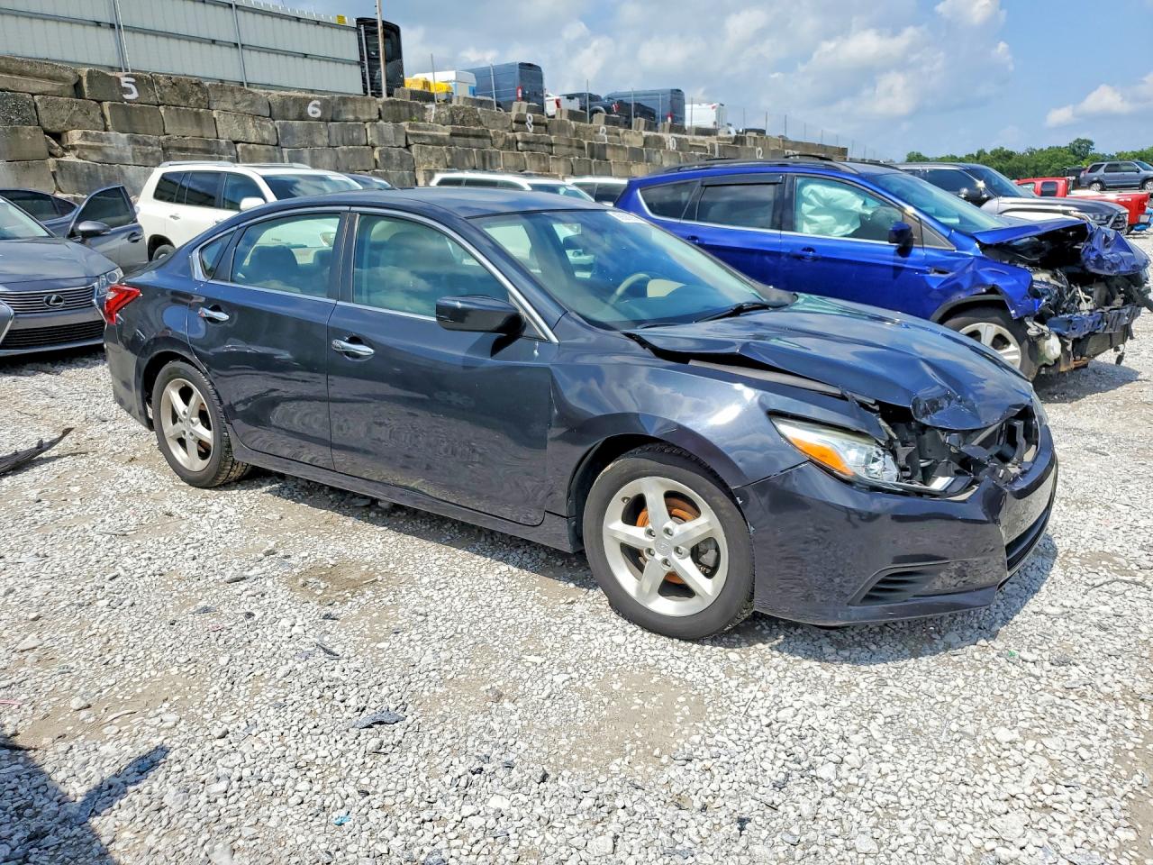 2016 NISSAN ALTIMA