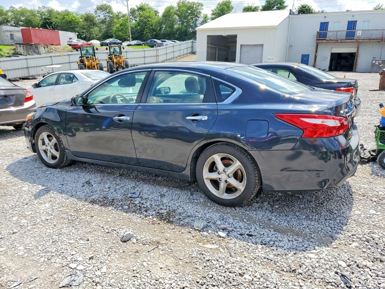 2016 NISSAN ALTIMA