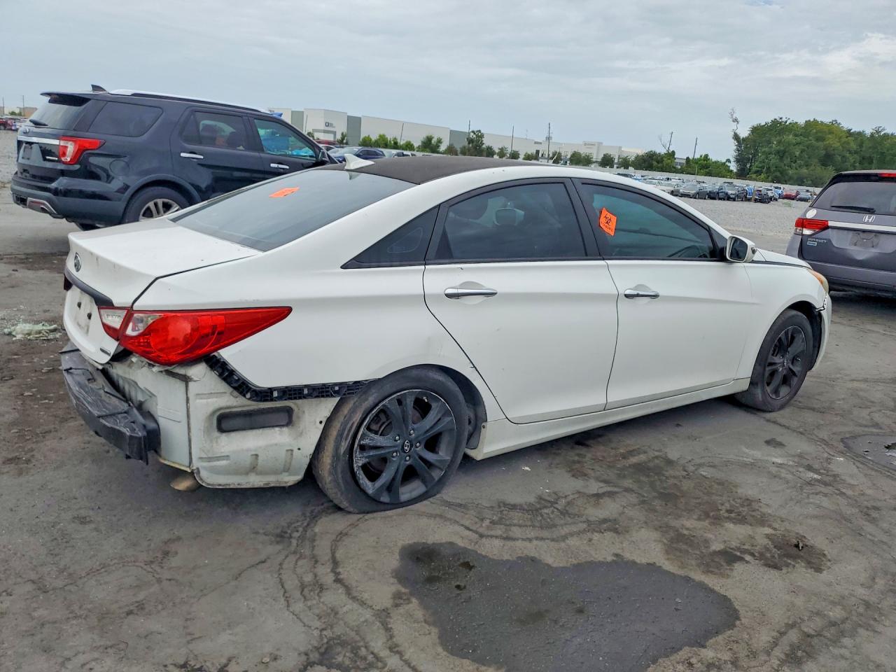 2011 HYUNDAI SONATA