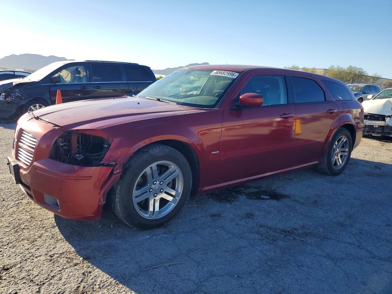 2005 DODGE MAGNUM