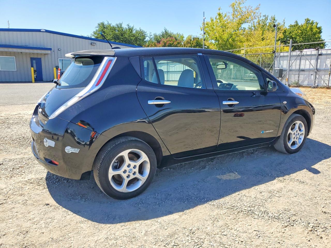 2012 NISSAN LEAF