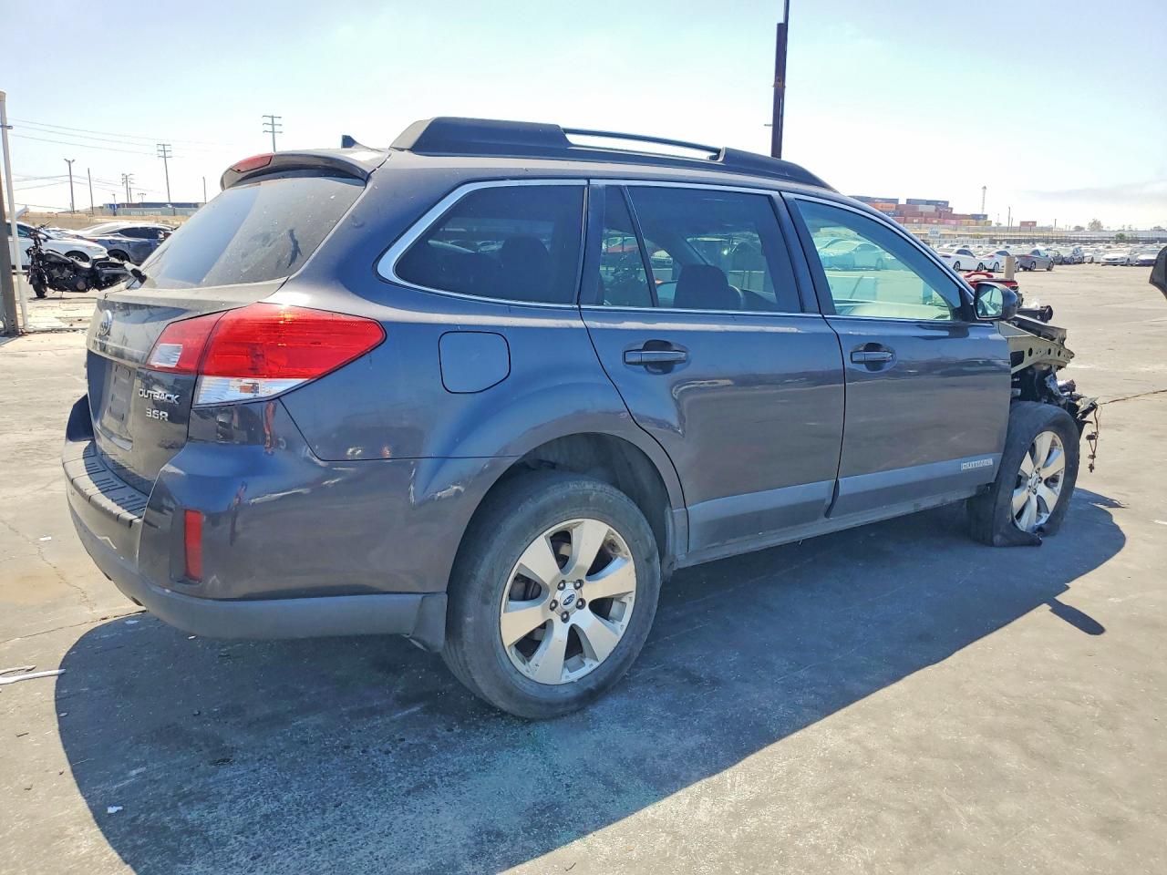 2012 SUBARU OUTBACK
