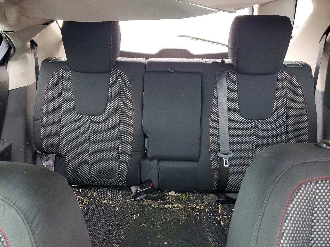 2011 CHEVROLET EQUINOX