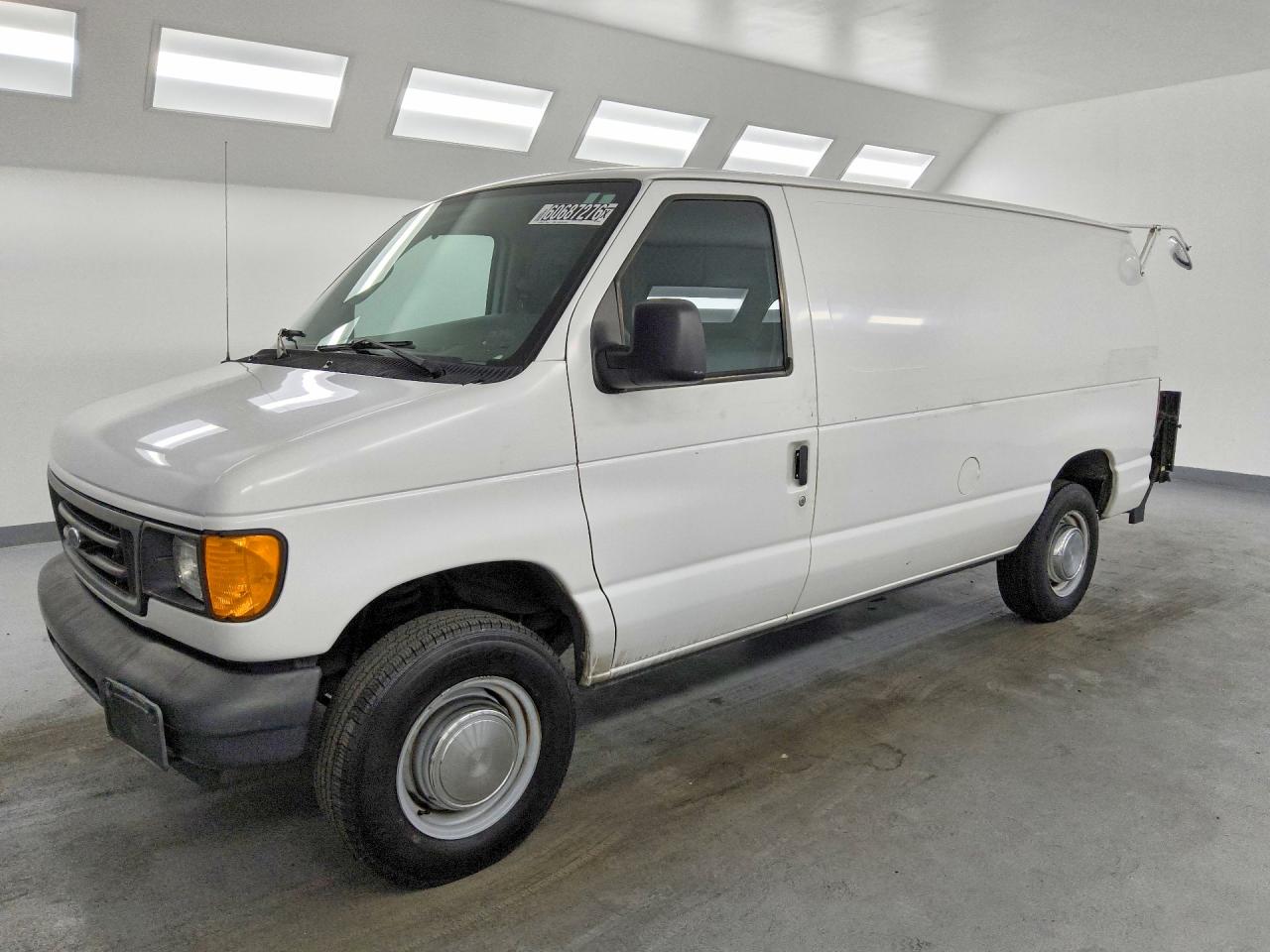 2004 FORD ECONOLINE