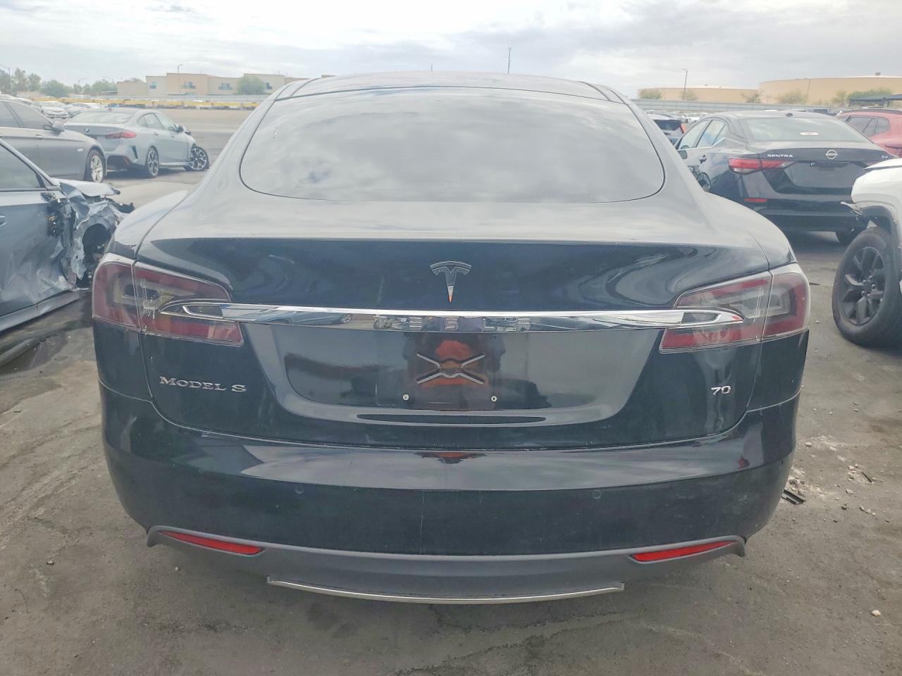 2015 TESLA MODEL S