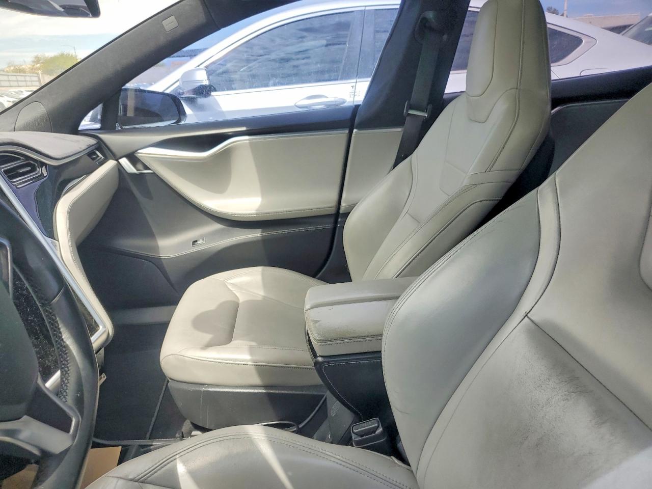 2015 TESLA MODEL S