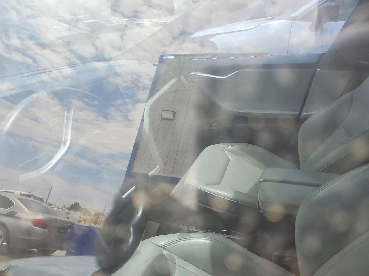 2015 TESLA MODEL S