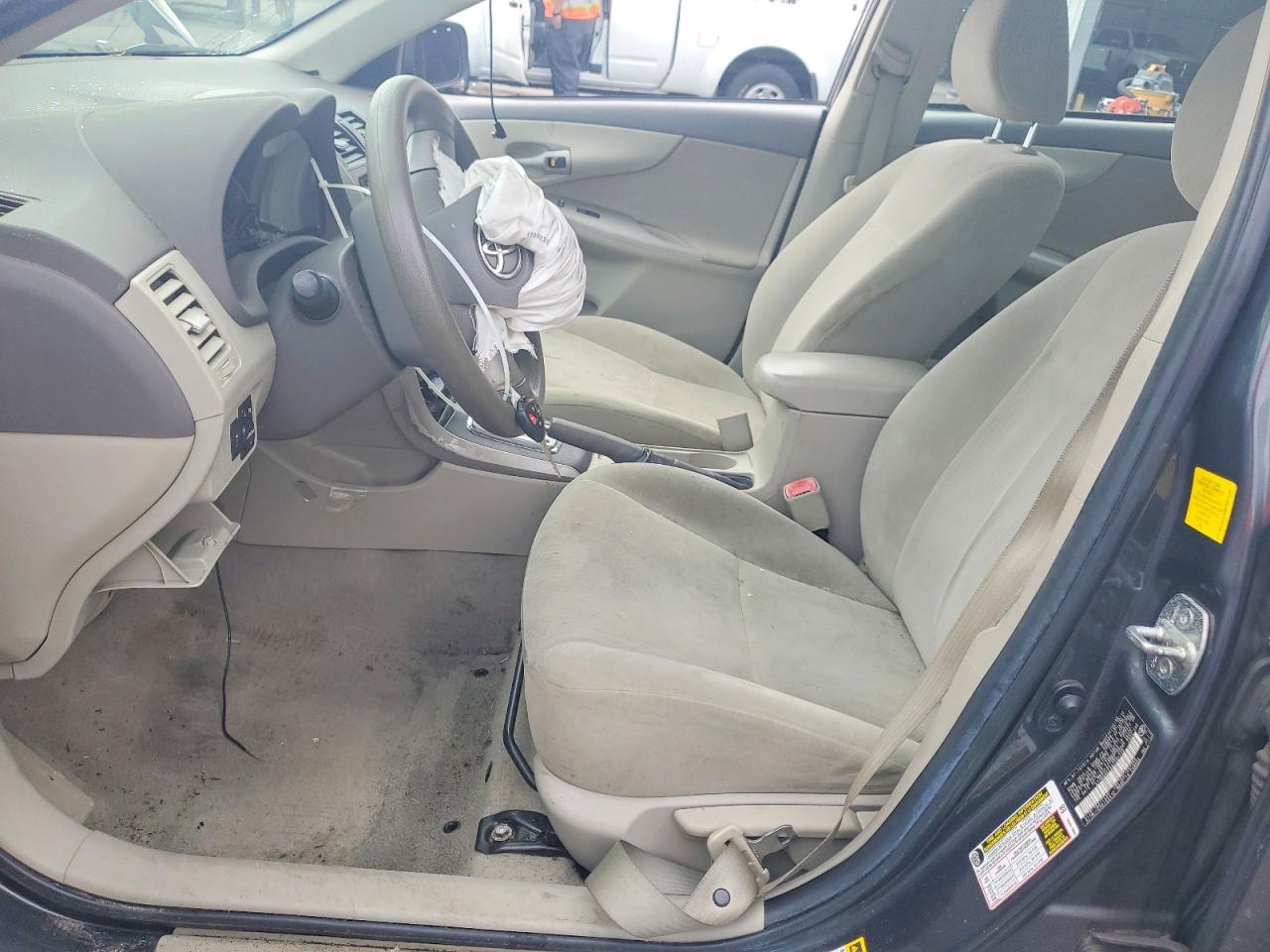 2010 TOYOTA COROLLA
