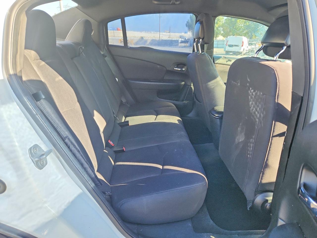 2012 CHRYSLER 200