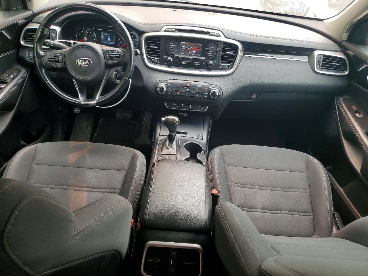 2016 KIA SORENTO